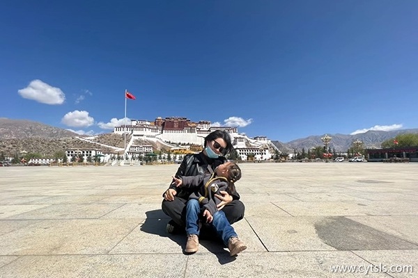 上海到西藏旅游費(fèi)用多少