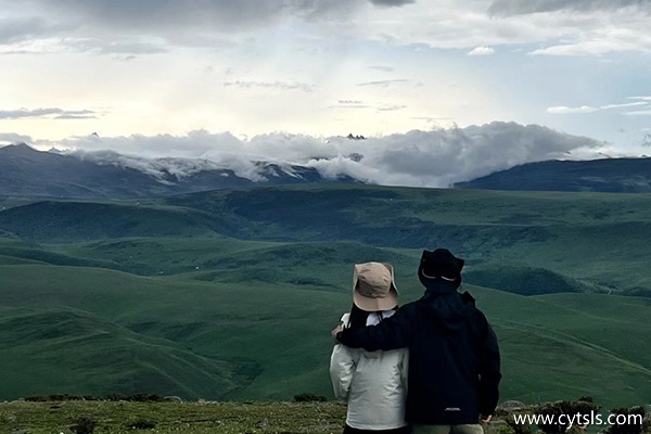 兩個(gè)人到西藏旅游7天費(fèi)用要多少