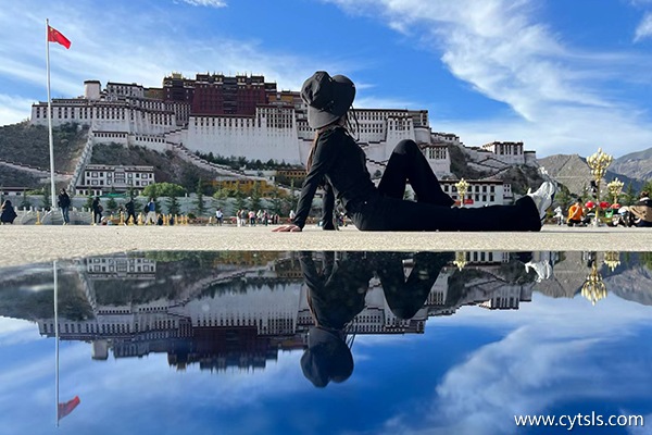 兩個(gè)人報(bào)旅游團(tuán)去西藏7天多少錢